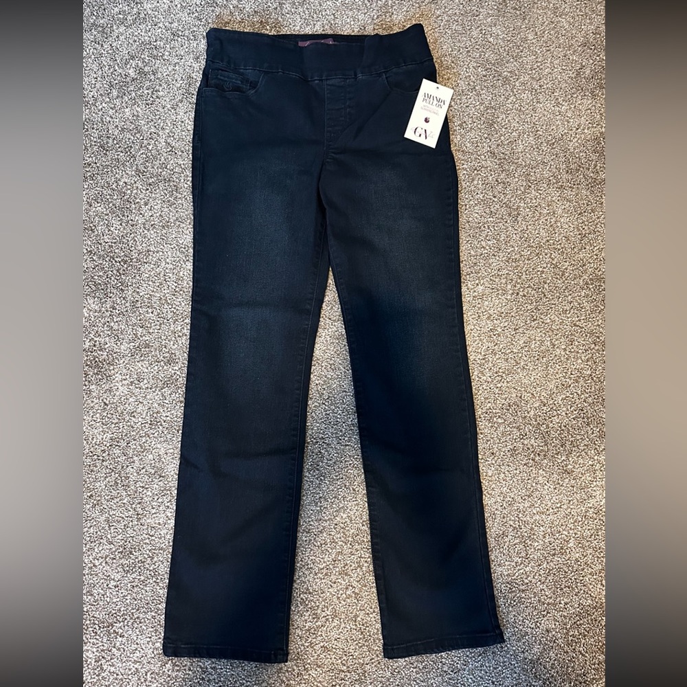 NWT Gloria Vanderbilt Amanda Jeans Size 10
